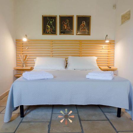 Agriturismo Tenuta Margherita Torre Lapillo Εξωτερικό φωτογραφία