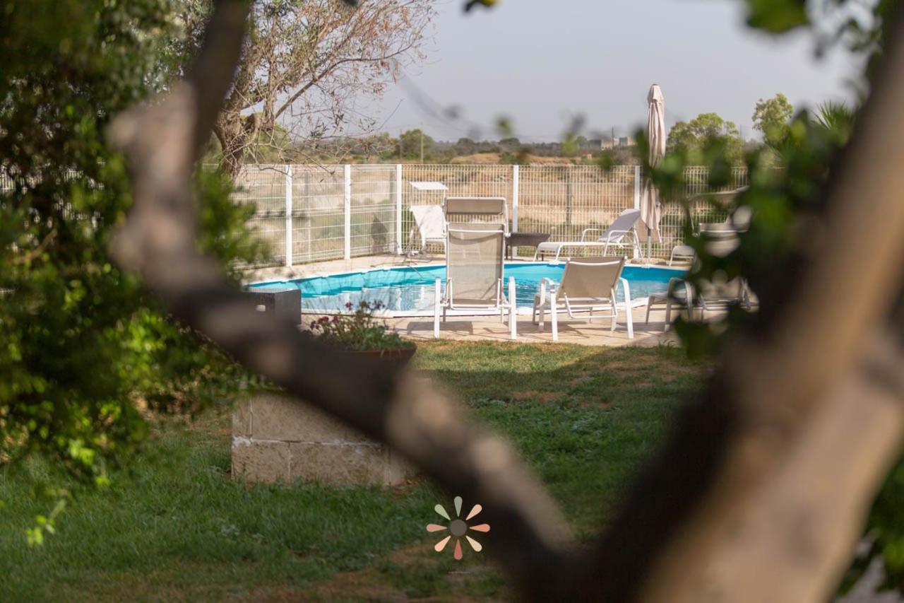 Agriturismo Tenuta Margherita Torre Lapillo Εξωτερικό φωτογραφία