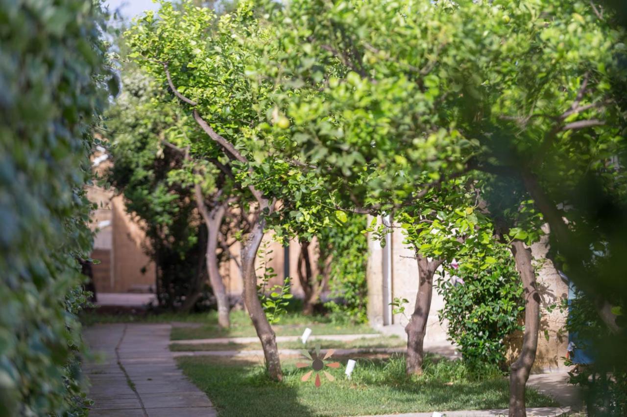 Agriturismo Tenuta Margherita Torre Lapillo Εξωτερικό φωτογραφία